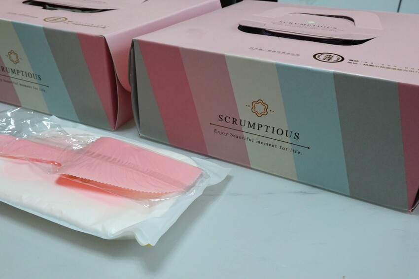 中秋節送禮推薦！多種搭配禮盒好划算，鳳凰酥一顆才20元？8/28日前預購禮盒享9折優惠