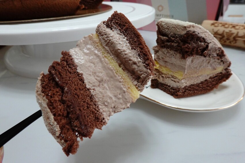 中秋節送禮推薦！多種搭配禮盒好划算，鳳凰酥一顆才20元？8/28日前預購禮盒享9折優惠