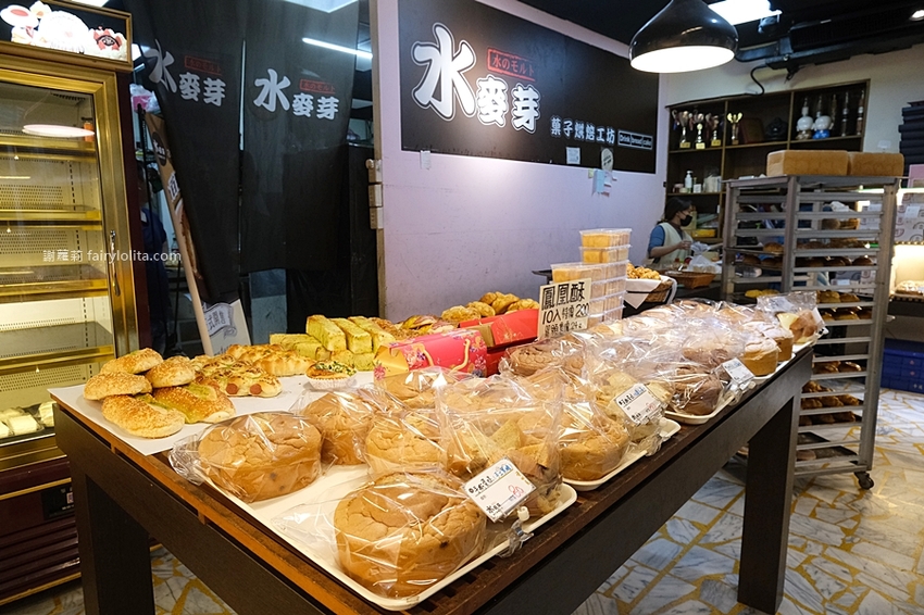 網友大讚口感就像日本生吐司?!每月狂銷超過2500顆,還沒開店就搶買!