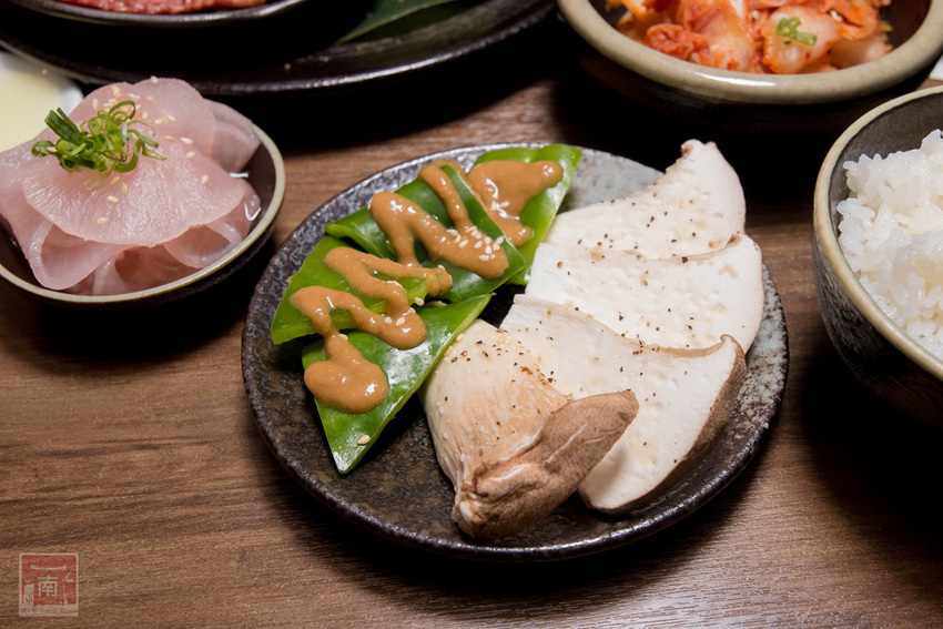 【臺南美食】台南燒肉店｜傳承正統日式燒肉文化｜手切冷藏頂級肉品｜店員的協助讓燒肉變好吃了｜多人和一個人都適合的燒肉店~~壹心燒肉台南安平店 - 南人幫