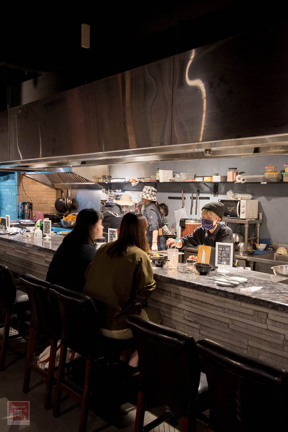 【臺南美食】台南燒肉店｜傳承正統日式燒肉文化｜手切冷藏頂級肉品｜店員的協助讓燒肉變好吃了｜多人和一個人都適合的燒肉店~~壹心燒肉台南安平店 - 南人幫