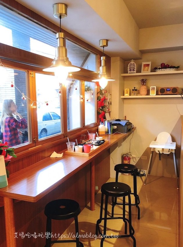 〖Finebox 好食〗韓國女生開的便當店！豪華편리한多達七樣菜．附大醬湯＆手工飲