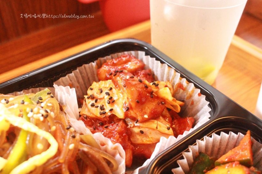 〖Finebox 好食〗韓國女生開的便當店！豪華편리한多達七樣菜．附大醬湯＆手工飲