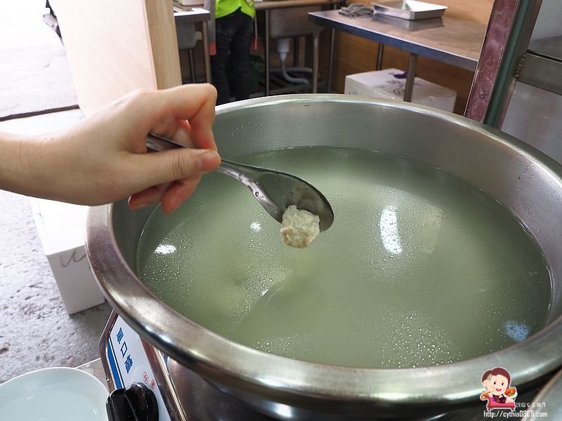 桃園平鎮美食-台南肉燥飯-霸氣虱目魚皮山蓋飯很驚人,在這裡找到我要的台南味 (邀約) @民宿女王芽月-美食.旅遊.全台趴趴走