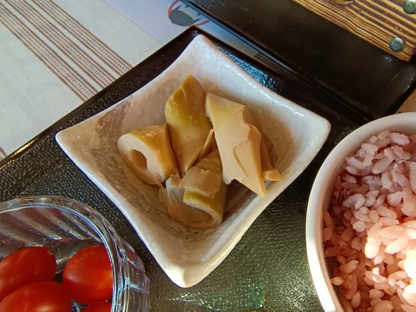 【新竹.尖石】宇老觀景台+魯壁一家人寵物友善餐廳超美景觀需預約