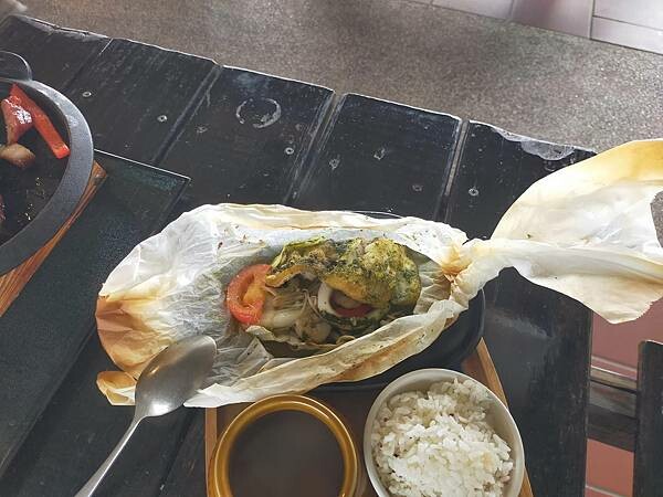 新竹尖石魯壁一家人~特色餐點~近宇老觀景台~山嵐飄上來的日子