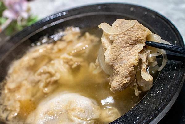 【桃園美食】嗑肉石鍋-什麼!?和牛龍蝦火鍋只要599元就能吃到!CP值爆高的火鍋店