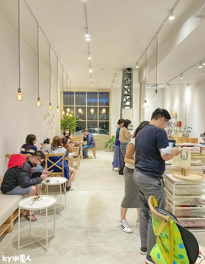 二月森甜點工作室