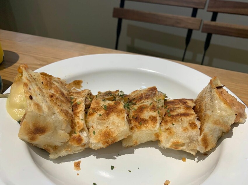 【台北】信義美食｜早安！一餅 露營風早餐蛋餅店 超豐盛大份量蛋餅 信義區永春站高cp值美食