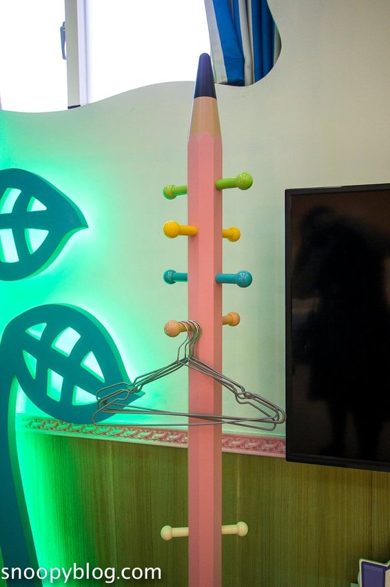 寬頻極緻Villa｜宜蘭五結包棟民宿～戲水池夏天能玩水，房間內有桌遊、遊戲帳篷、廚房玩具，適合親子同樂