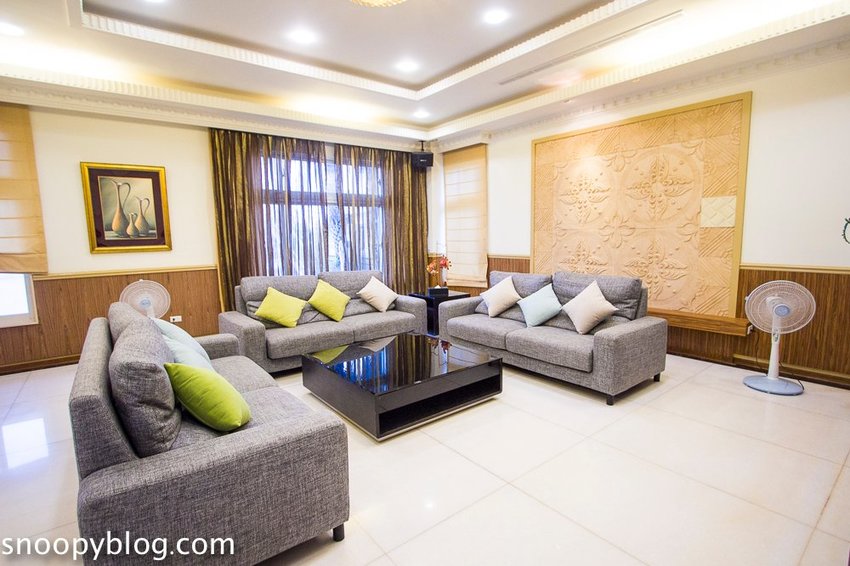 寬頻極緻Villa｜宜蘭五結包棟民宿～戲水池夏天能玩水，房間內有桌遊、遊戲帳篷、廚房玩具，適合親子同樂