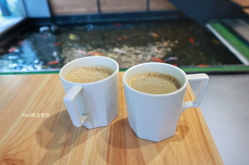 嘉義楓丹白露咖啡Café｜嘉義大林庭園式餐廳，早午餐，近老楊方塊酥.佐登妮絲城堡.康倪時代美學莊園