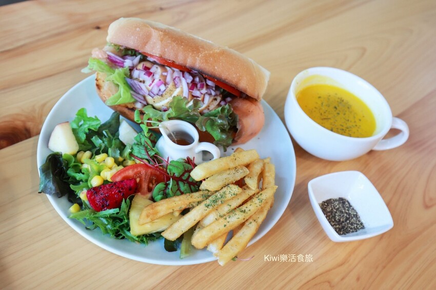 嘉義楓丹白露咖啡Café｜嘉義大林庭園式餐廳，早午餐，近老楊方塊酥.佐登妮絲城堡.康倪時代美學莊園