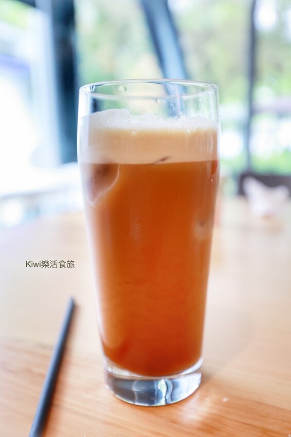 嘉義楓丹白露咖啡Café｜嘉義大林庭園式餐廳，早午餐，近老楊方塊酥.佐登妮絲城堡.康倪時代美學莊園