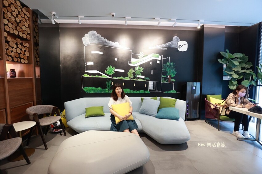 嘉義楓丹白露咖啡Café｜嘉義大林庭園式餐廳，早午餐，近老楊方塊酥.佐登妮絲城堡.康倪時代美學莊園