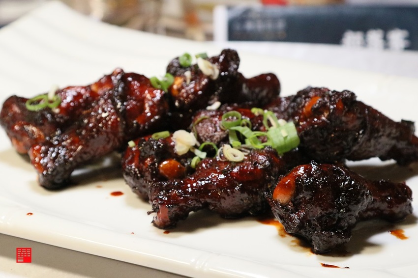 雲林古坑美食／2020台灣咖啡節記者會　在世界冠軍嵩岳咖啡見證要價12800元的帕修斯雞 - 跟著華少吃吃吃