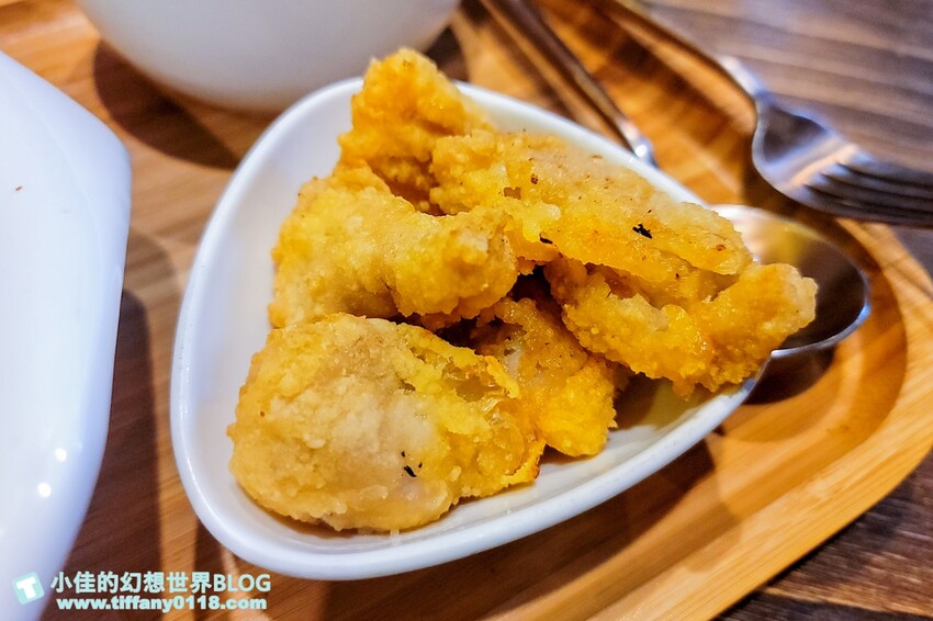 新北市蘆洲區[蘆洲美食]厚哩咖在(附菜單)/日式果香、南洋椰香口味咖哩都好吃/自助點餐機超特別/蘆洲美食推薦