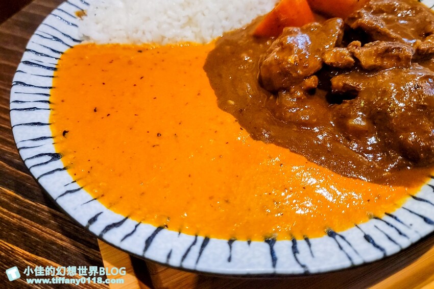 新北市蘆洲區[蘆洲美食]厚哩咖在(附菜單)/日式果香、南洋椰香口味咖哩都好吃/自助點餐機超特別/蘆洲美食推薦