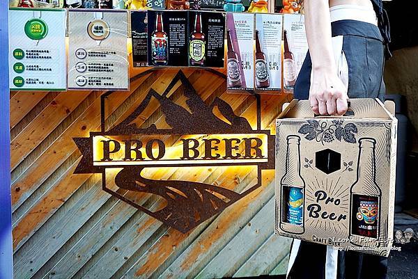 E&M 海鮮燒烤啤酒 日月潭必吃小吃 美食 伊達邵碼頭美食 手工啤酒 日月潭限定 小米馬告啤酒 一口蟹 奇力魚 潭蝦 炸物 日月潭名產 阿薩姆紅茶啤酒DSC09399.JPG