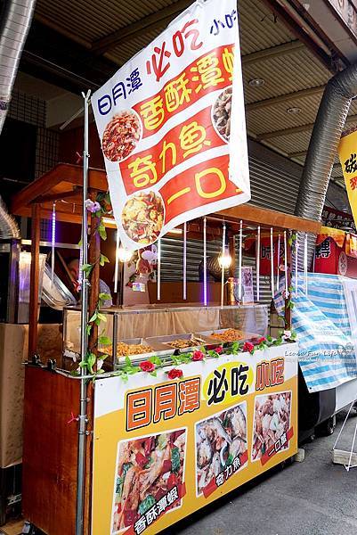 E&M 海鮮燒烤啤酒 日月潭必吃小吃 美食 伊達邵碼頭美食 手工啤酒 日月潭限定 小米馬告啤酒 一口蟹 奇力魚 潭蝦 炸物 日月潭名產 阿薩姆紅茶啤酒DSC09385.JPG