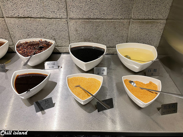 【台北公館 |辛殿麻辣鍋】時尚夜店風裝潢，自助吧冰淇淋才是本體的麻辣鍋