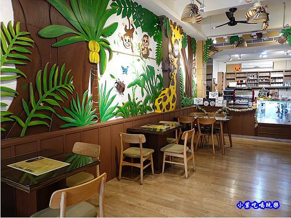 台中--鐵猴子曲奇餅勤美中興店 (9).jpg