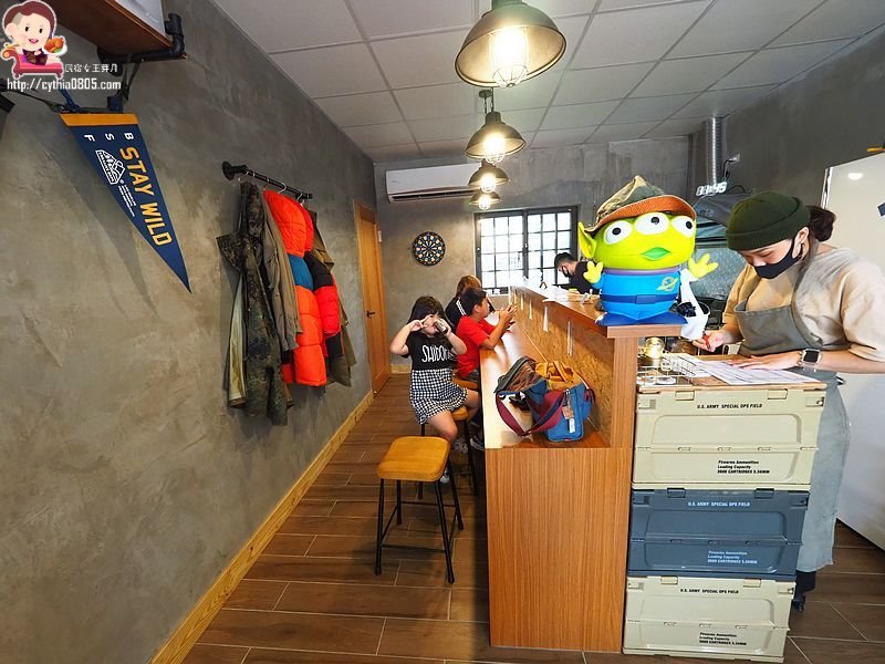 桃園龍潭美食-咖哩就好啦-龍潭公園旁低調小店面,一邊露營一邊吃咖哩啦 @民宿女王芽月-美食.旅遊.全台趴趴走