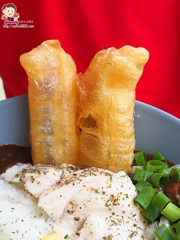 桃園龍潭美食-咖哩就好啦-龍潭公園旁低調小店面,一邊露營一邊吃咖哩啦 @民宿女王芽月-美食.旅遊.全台趴趴走