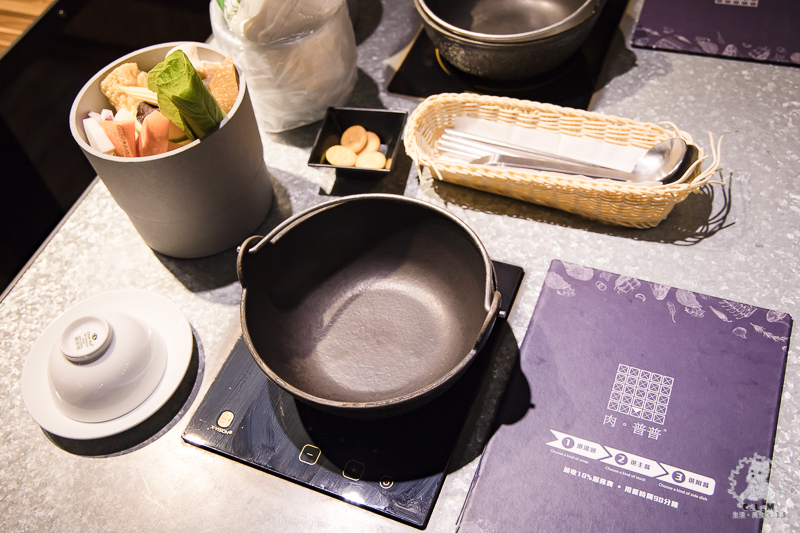 肉普普石頭涮涮鍋｜肉超好吃一點也都不普普的個人石頭火鍋，工業風格非常有特色，松山車站附近推薦美食 - 卡爾茗 C.L.M.