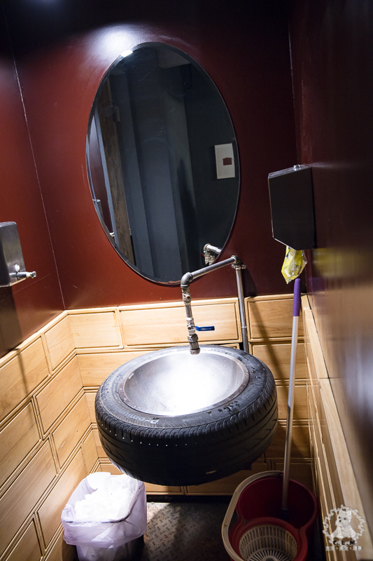 肉普普石頭涮涮鍋｜肉超好吃一點也都不普普的個人石頭火鍋，工業風格非常有特色，松山車站附近推薦美食 - 卡爾茗 C.L.M.