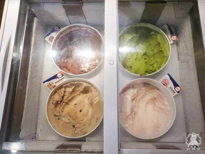 肉普普石頭涮涮鍋｜肉超好吃一點也都不普普的個人石頭火鍋，工業風格非常有特色，松山車站附近推薦美食 - 卡爾茗 C.L.M.