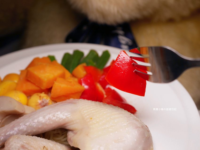 【台中北區美食】不吃不可鹹水雞,輕食好選擇,清爽少油隱藏版外送美食!台中必吃小吃推薦,內文附詳細菜單介紹。 @熊寶小榆の旅遊日記