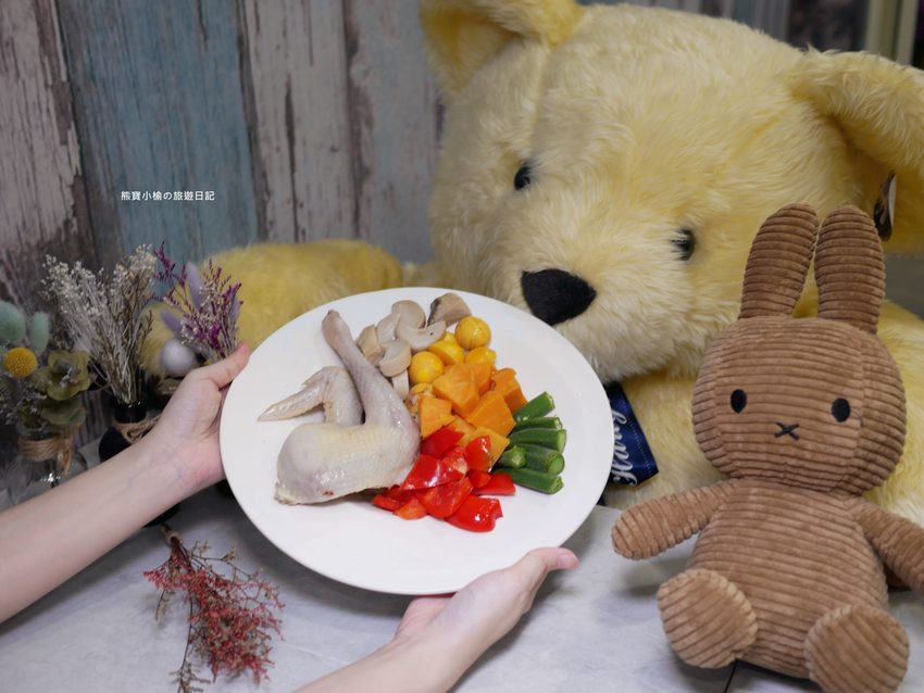 【台中北區美食】不吃不可鹹水雞,輕食好選擇,清爽少油隱藏版外送美食!台中必吃小吃推薦,內文附詳細菜單介紹。 @熊寶小榆の旅遊日記