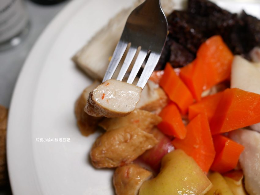 【台中北區美食】不吃不可鹹水雞,輕食好選擇,清爽少油隱藏版外送美食!台中必吃小吃推薦,內文附詳細菜單介紹。 @熊寶小榆の旅遊日記