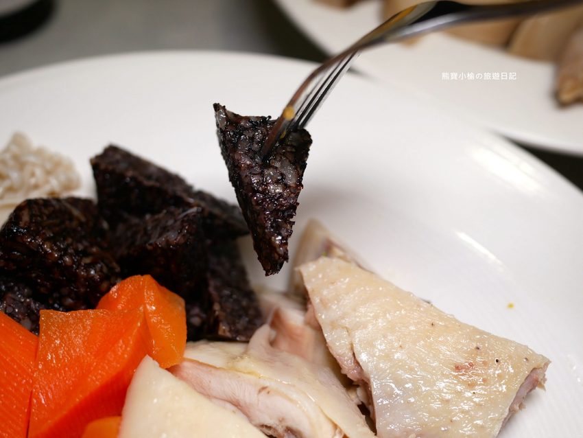 【台中北區美食】不吃不可鹹水雞,輕食好選擇,清爽少油隱藏版外送美食!台中必吃小吃推薦,內文附詳細菜單介紹。 @熊寶小榆の旅遊日記