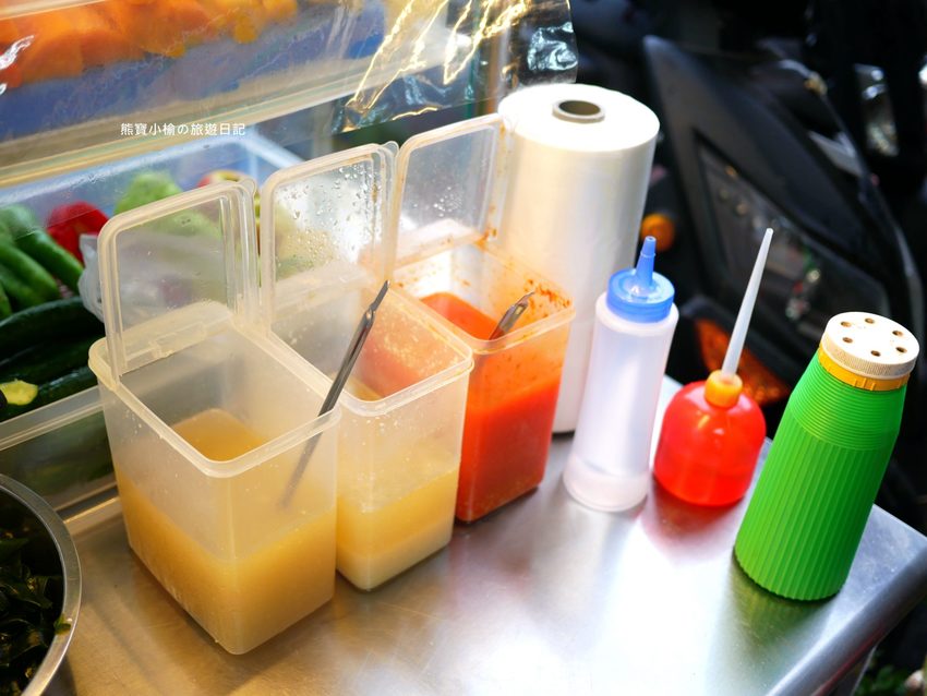 【台中北區美食】不吃不可鹹水雞,輕食好選擇,清爽少油隱藏版外送美食!台中必吃小吃推薦,內文附詳細菜單介紹。 @熊寶小榆の旅遊日記