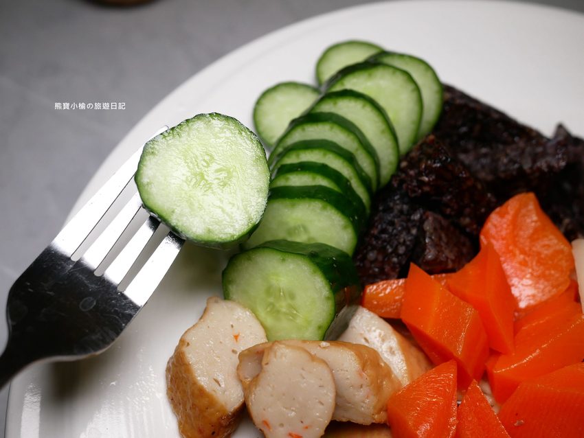 【台中北區美食】不吃不可鹹水雞,輕食好選擇,清爽少油隱藏版外送美食!台中必吃小吃推薦,內文附詳細菜單介紹。 @熊寶小榆の旅遊日記