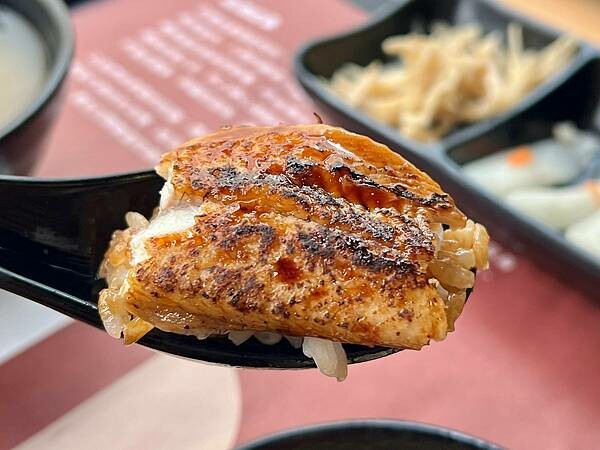 LINE_ALBUM_202299 _2_220912_8.jpg