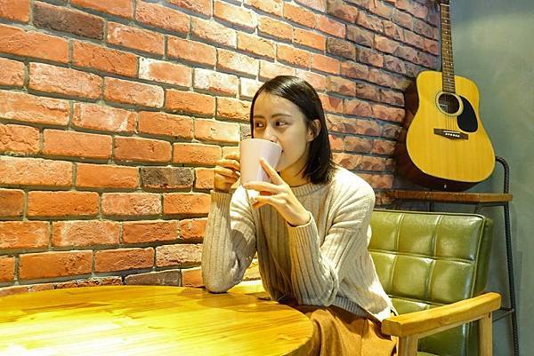 line_1460665663451-01.jpg line_1460665663451-01.jpg