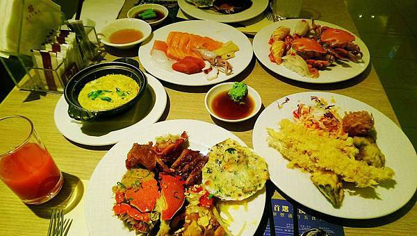 【新竹竹北美食】歐浮找餐博愛店，竹北台元科學園區旁早午餐店。今天早餐想要來點? 內文附詳細菜單介紹。 @熊寶小榆の旅遊日記