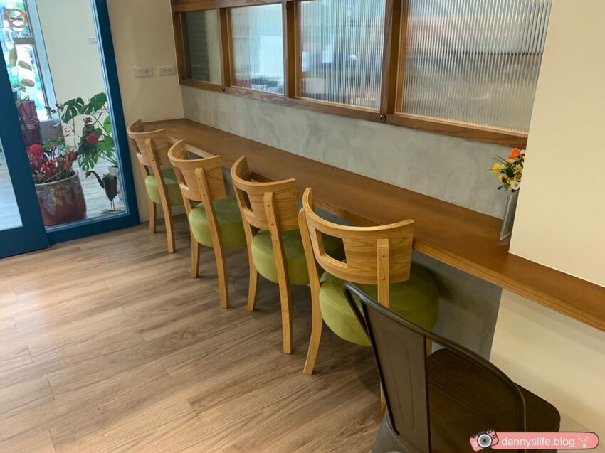 歐浮找餐 松江店 │中山區美食/寵物友善餐廳。早午餐首選 - 丹尼的吃喝玩樂