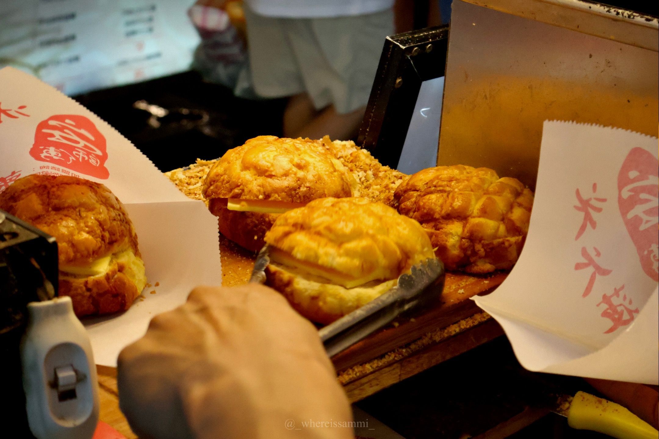 臺北饒河夜市｜美食懶人包｜一次分享七家特色小吃嚐鮮名單（純個