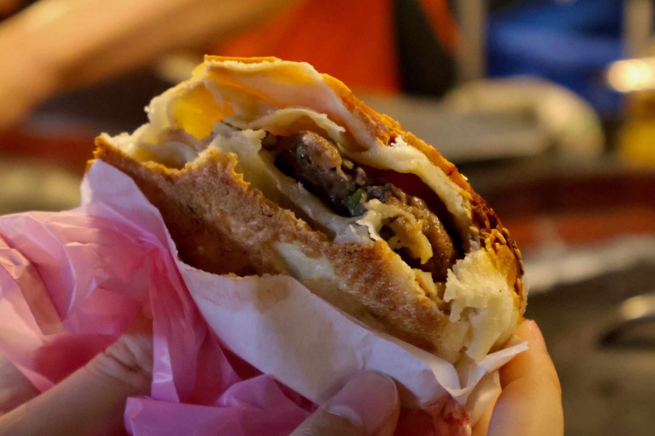 臺北饒河夜市｜美食懶人包｜一次分享七家特色小吃嚐鮮名單（純個