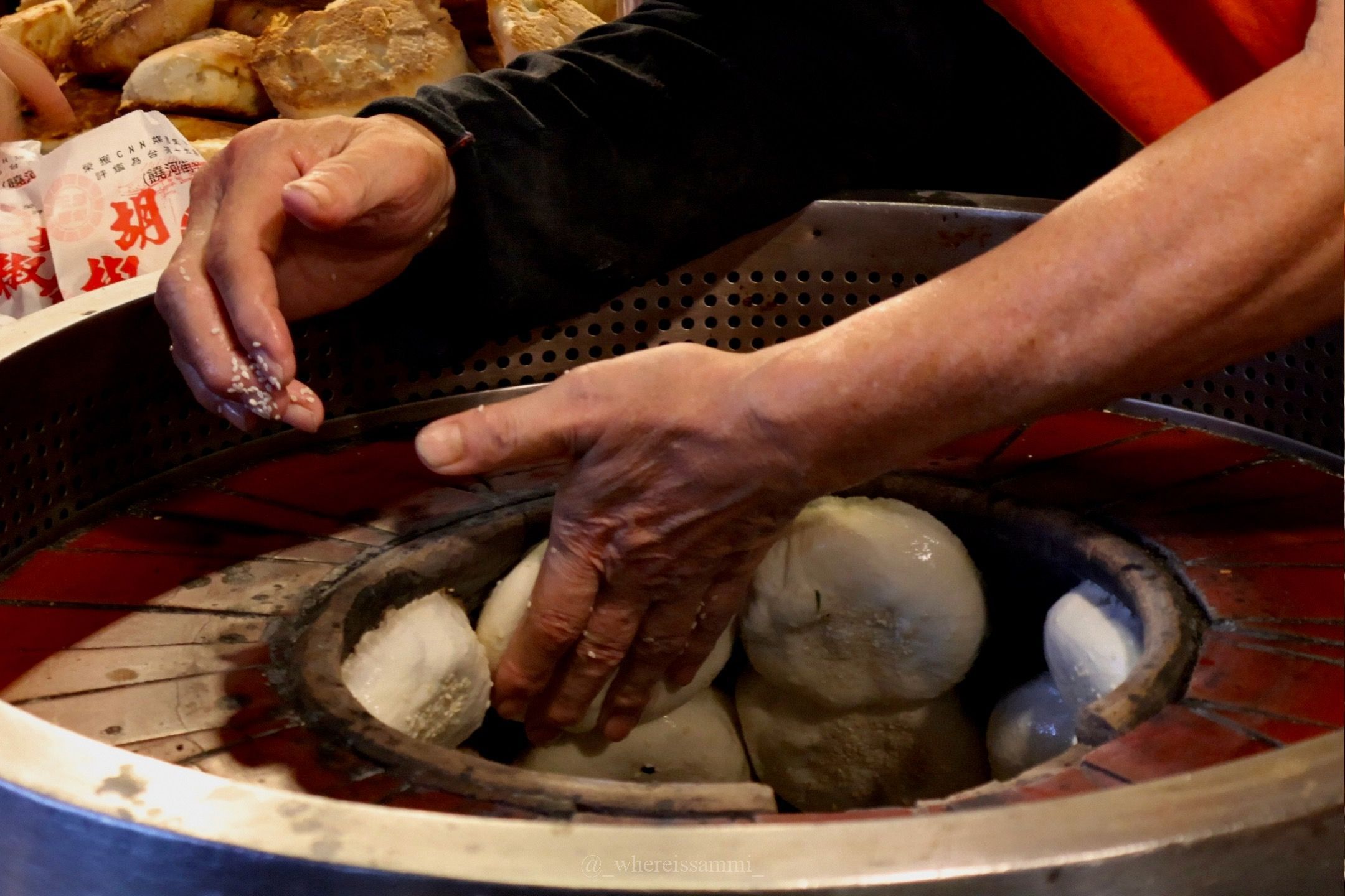 臺北饒河夜市｜美食懶人包｜一次分享七家特色小吃嚐鮮名單（純個