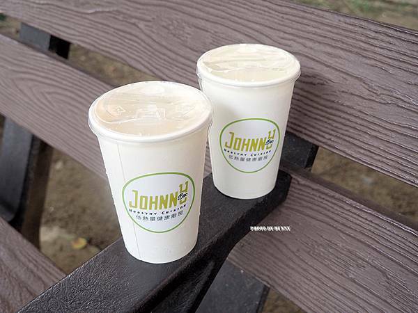 PC050272_調整大小