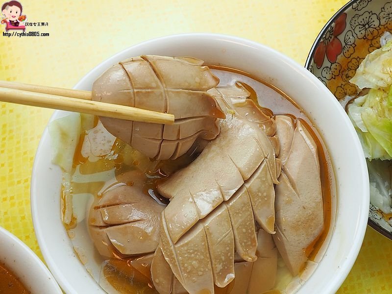 桃園中壢美食-山雀麻油雞-老薑熬煮真鮮甜，高麗菜飯配豬肝是絕品美味（邀約） @民宿女王芽月-美食.旅遊.全台趴趴走