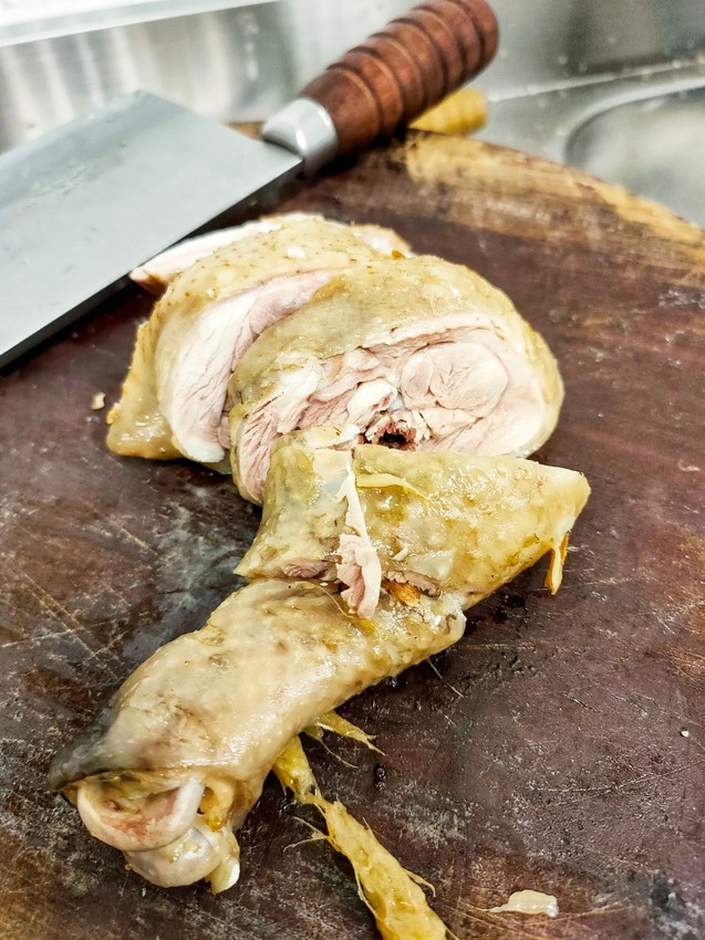 桃園中壢美食-山雀麻油雞-老薑熬煮真鮮甜，高麗菜飯配豬肝是絕品美味（邀約） @民宿女王芽月-美食.旅遊.全台趴趴走