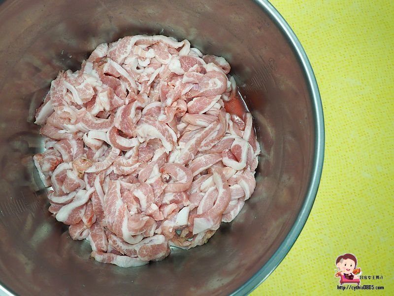 桃園中壢美食-山雀麻油雞-老薑熬煮真鮮甜，高麗菜飯配豬肝是絕品美味（邀約） @民宿女王芽月-美食.旅遊.全台趴趴走