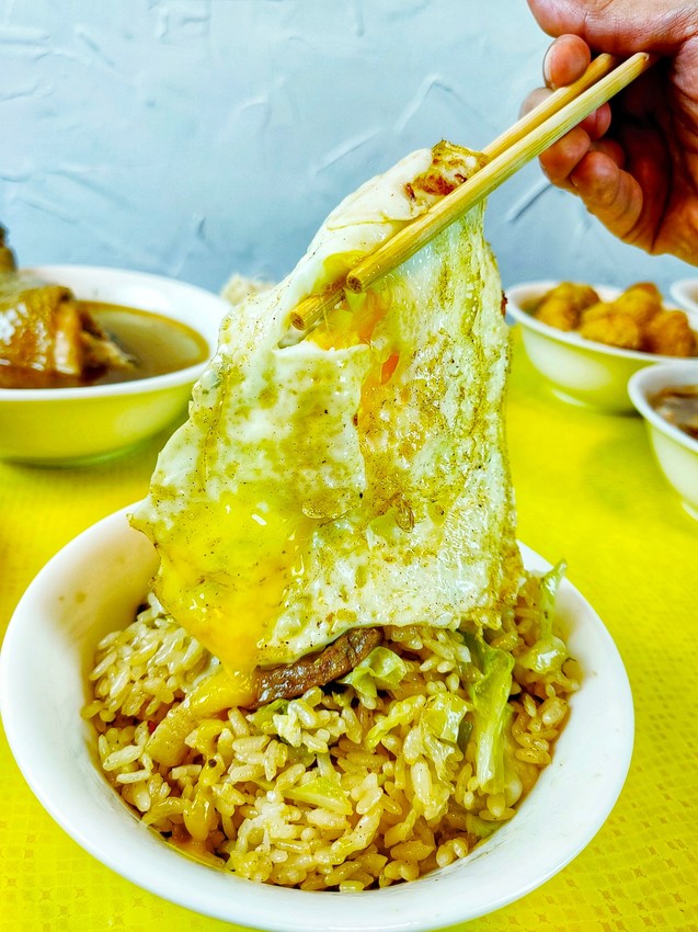 桃園中壢美食-山雀麻油雞-老薑熬煮真鮮甜，高麗菜飯配豬肝是絕品美味（邀約） @民宿女王芽月-美食.旅遊.全台趴趴走