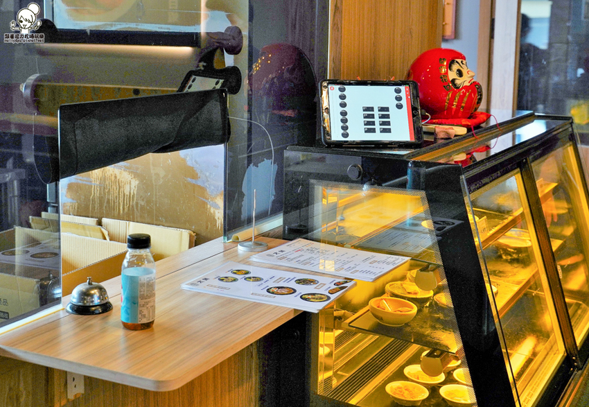 路竹美食 路竹拉麵 日式 拉麵 叉燒 路竹夜市美食 聚餐 約會 麵食 免費加麵 高雄美食